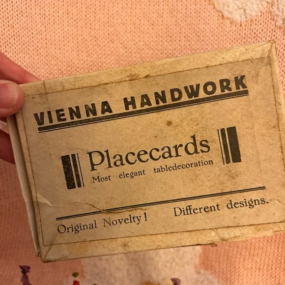 💕Vintage Vienna Handwork Placecard Set